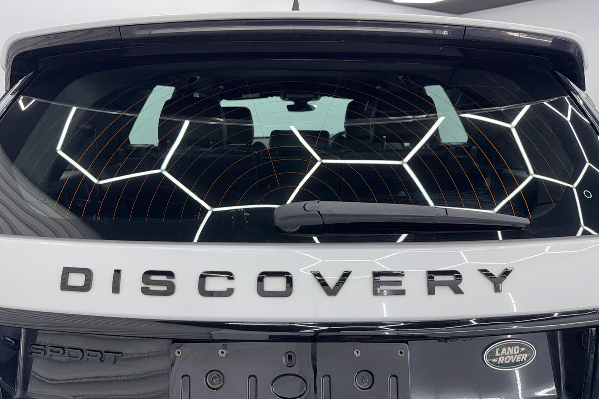 2022 Land Rover Discovery Sport P250 R-Dynamic SE L550