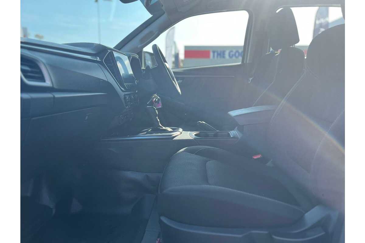 2022 Isuzu D-MAX LS-M