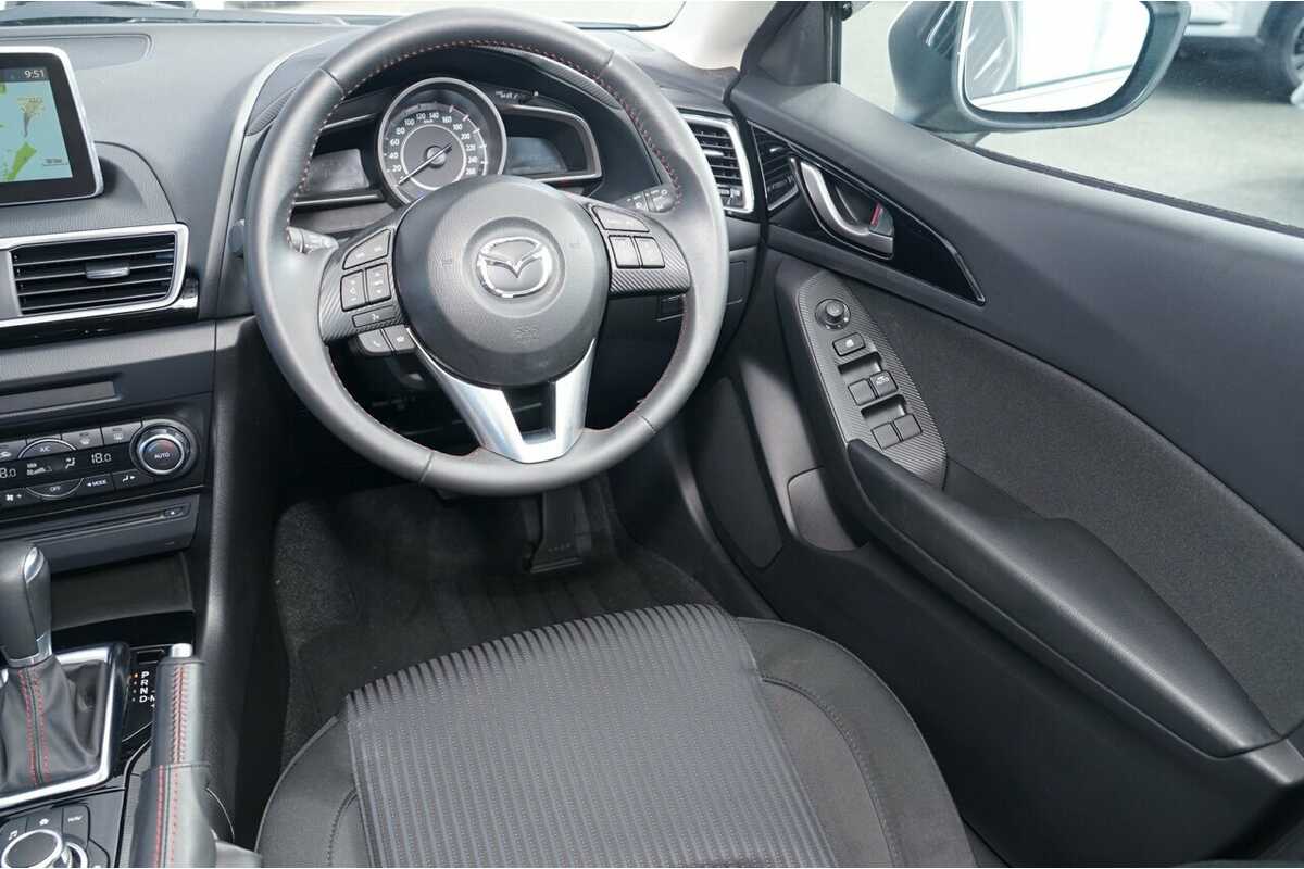 SOLD 2015 Mazda 3 SP25 SKYACTIV Drive In White Used Hatch sold-2015-mazda-3-sp25-skyactiv-drive-in-white-used-hatch