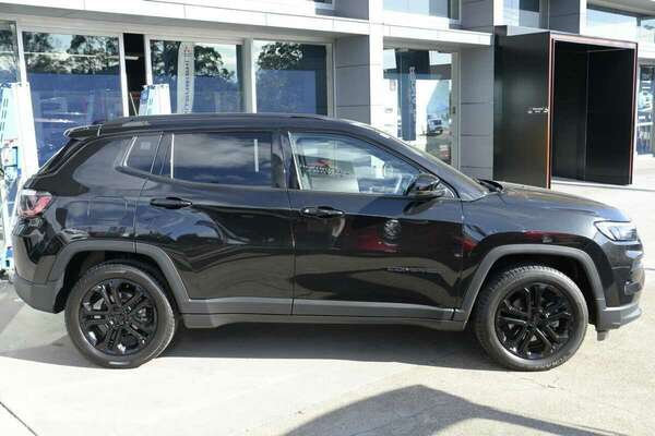 2022 Jeep Compass Night Eagle M6