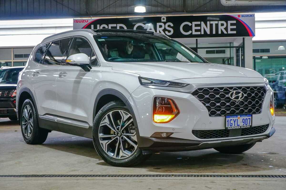 Hyundai Santa Fe Highlander 2017 Review