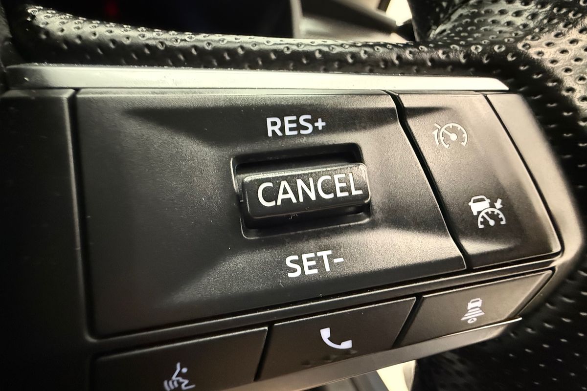 2024 Mitsubishi ZM Outlander LS 2.5L CVT 2WD 7ST