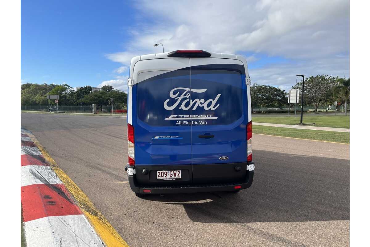 2022 Ford E-Transit 420L VO