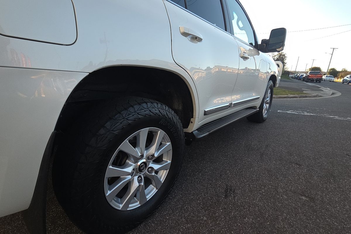 Wagon Sahara 4.5L T Diesel Automatic