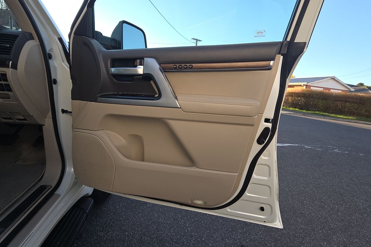 Wagon Sahara 4.5L T Diesel Automatic
