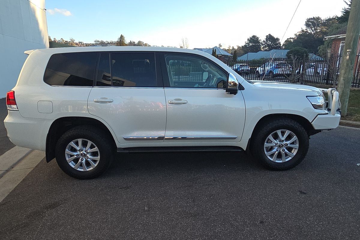 Wagon Sahara 4.5L T Diesel Automatic