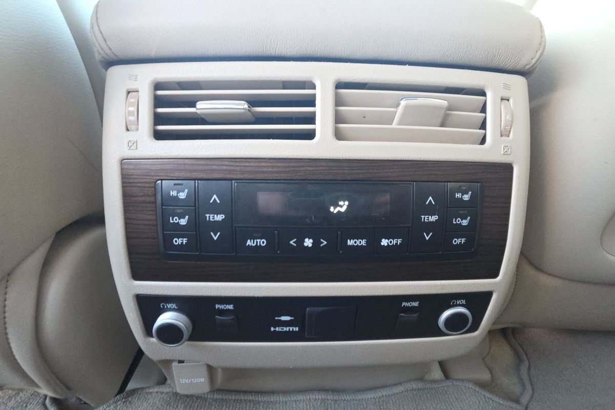 Wagon Sahara 4.5L T Diesel Automatic