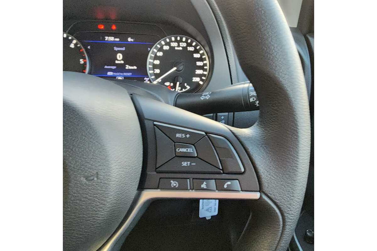 2023 Nissan Navara SL D23