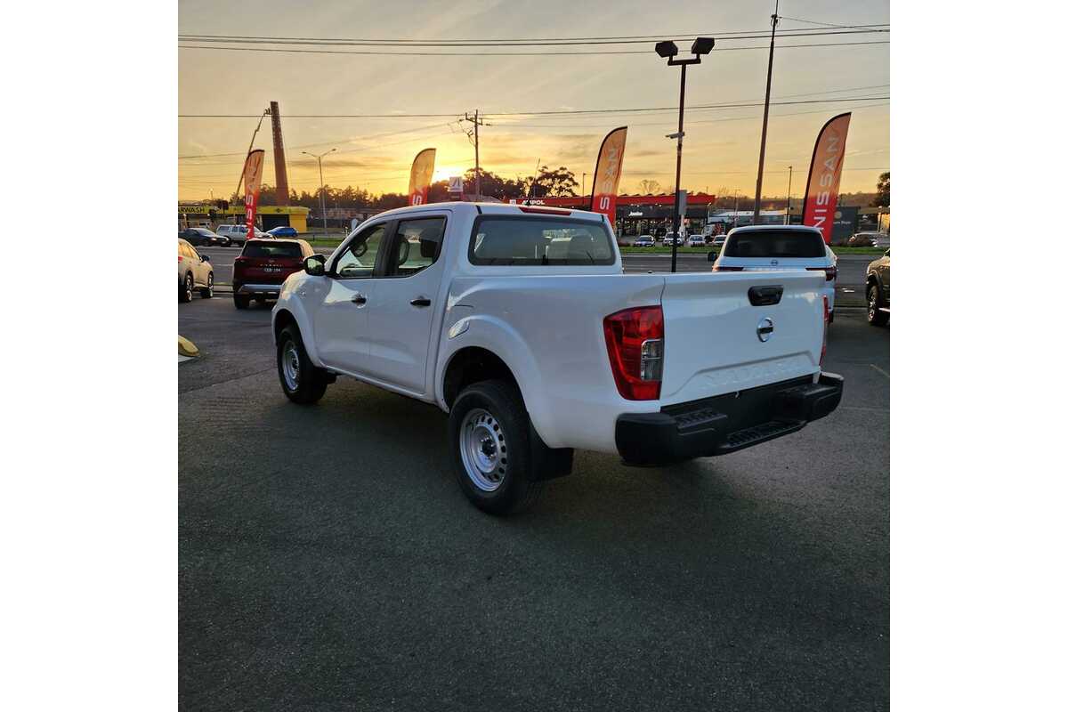 2023 Nissan Navara SL D23