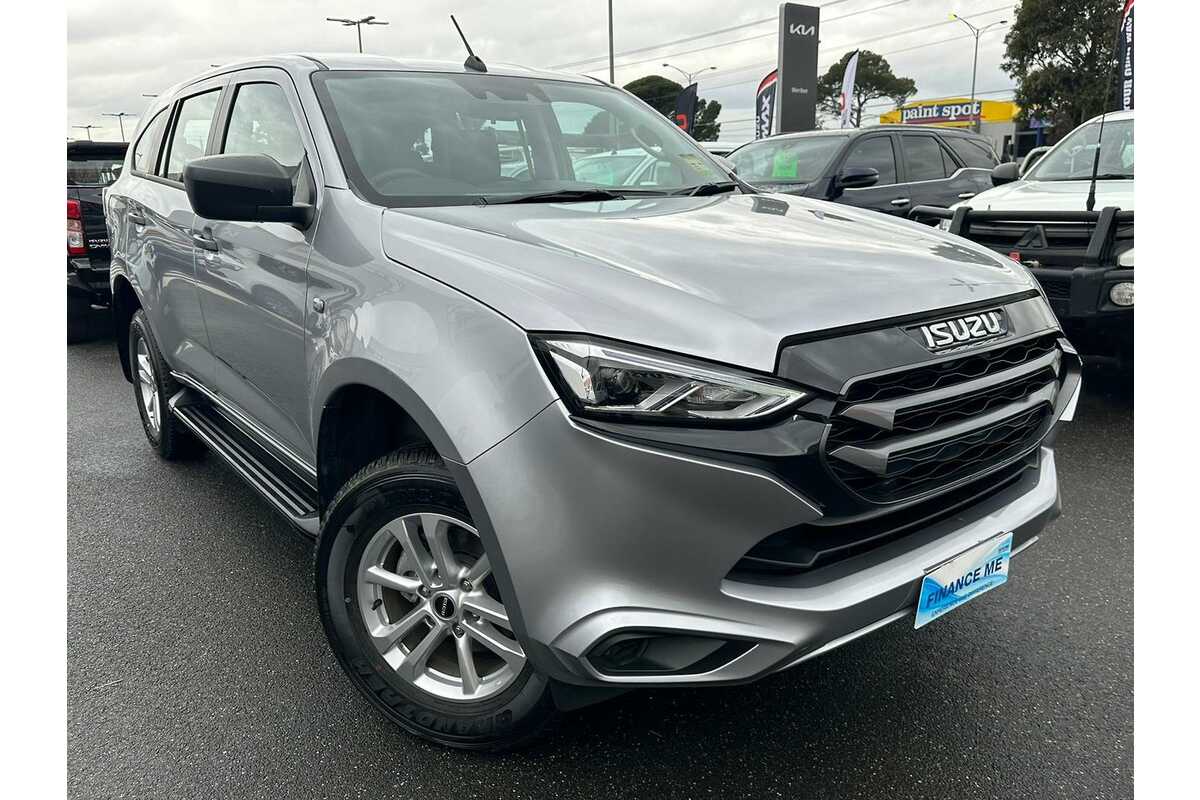 2022 Isuzu MU-X LS-M