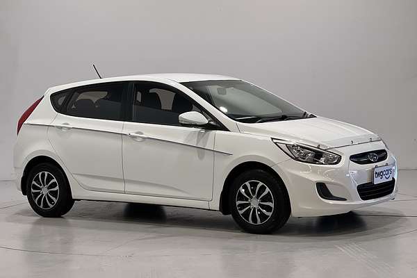 2015 Hyundai Accent Active RB3