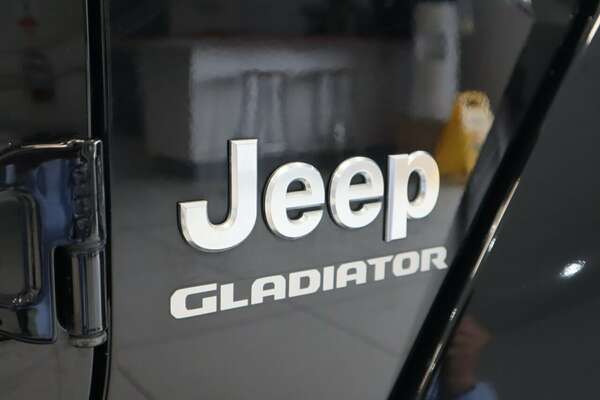 2020 Jeep Gladiator Overland Pick-up JT MY21 4X4