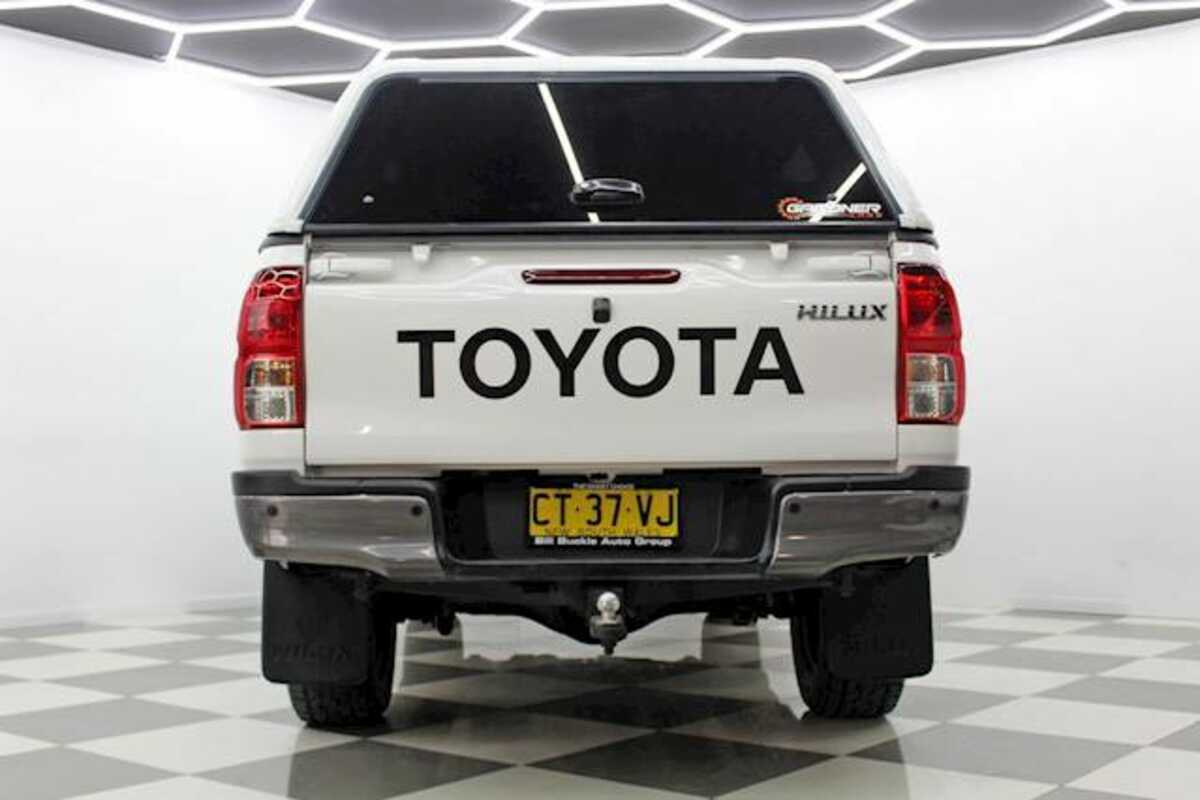 2019 Toyota Hilux SR GUN126R