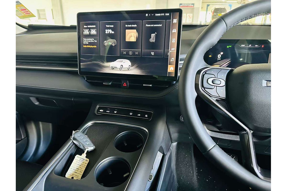 H6 Facelift Ult Auto Hybrid 4X2