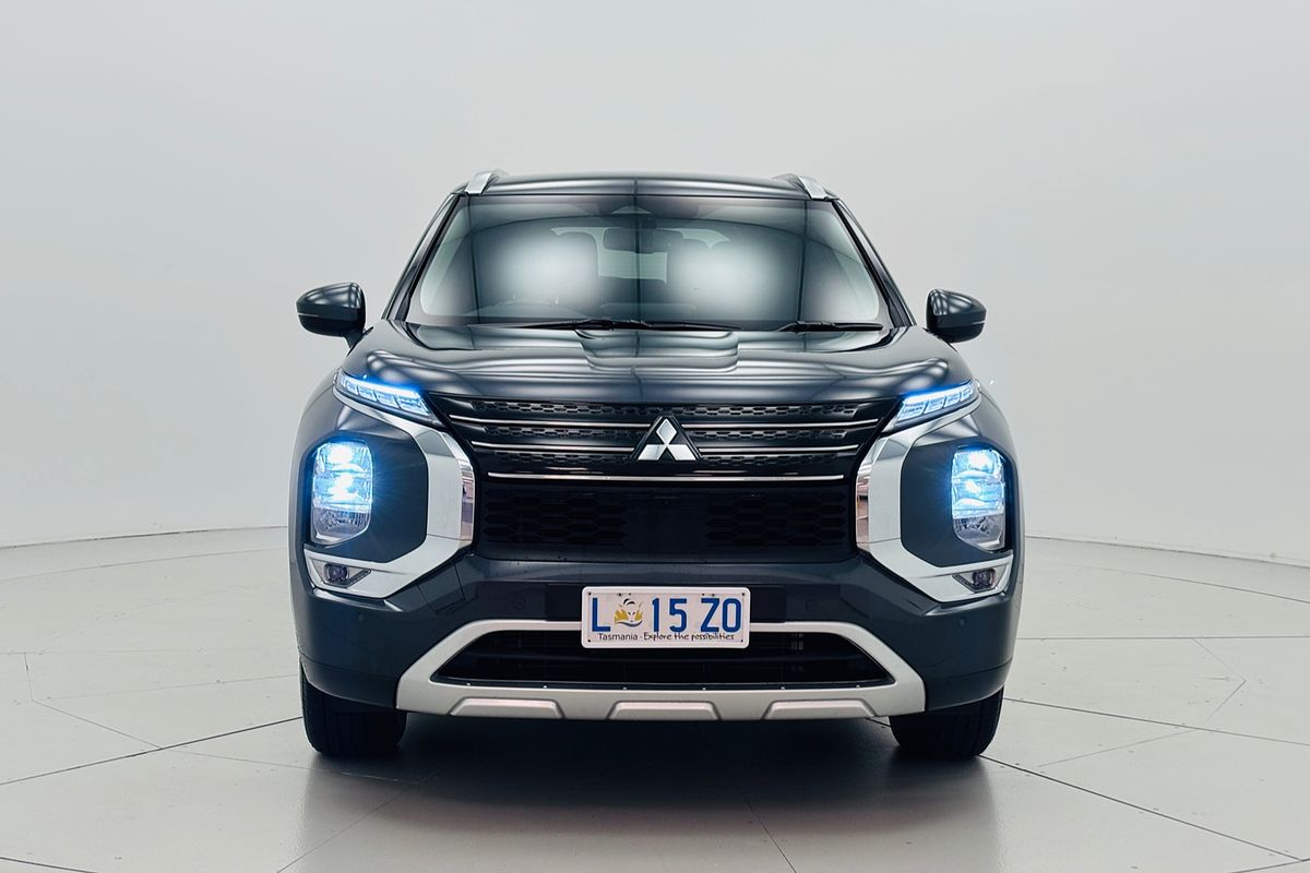 2024 Mitsubishi ZM Outlander LS 2.5L CVT 2WD 7ST