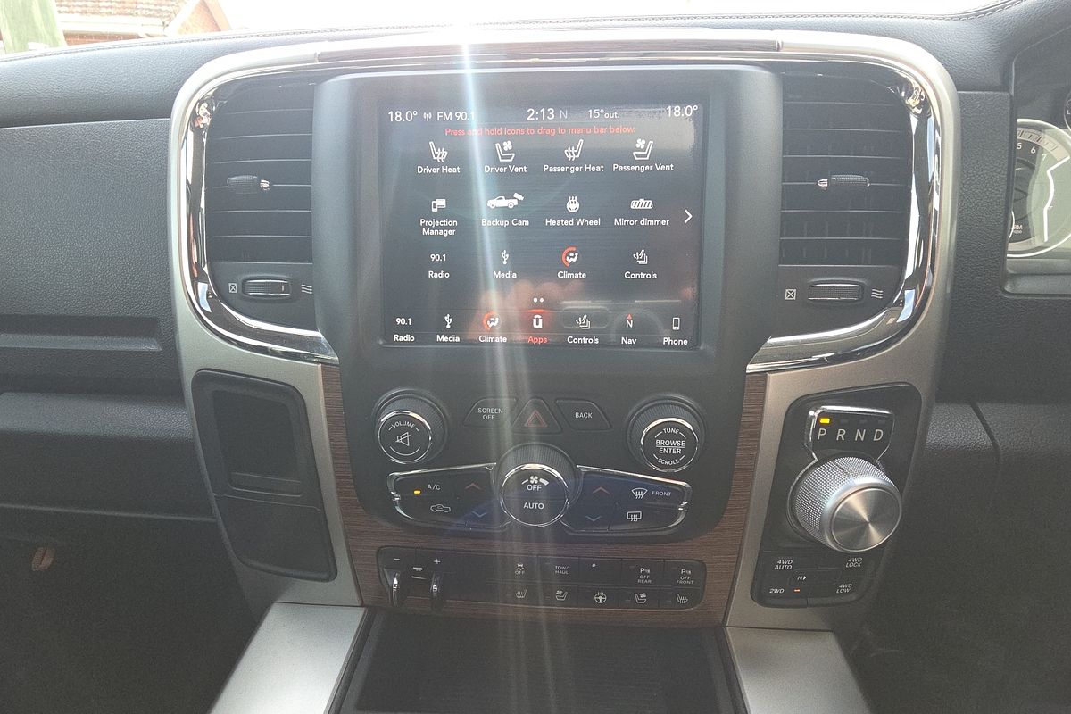 LARAMIE (4x4) FD3.2 W/RAMBOXES