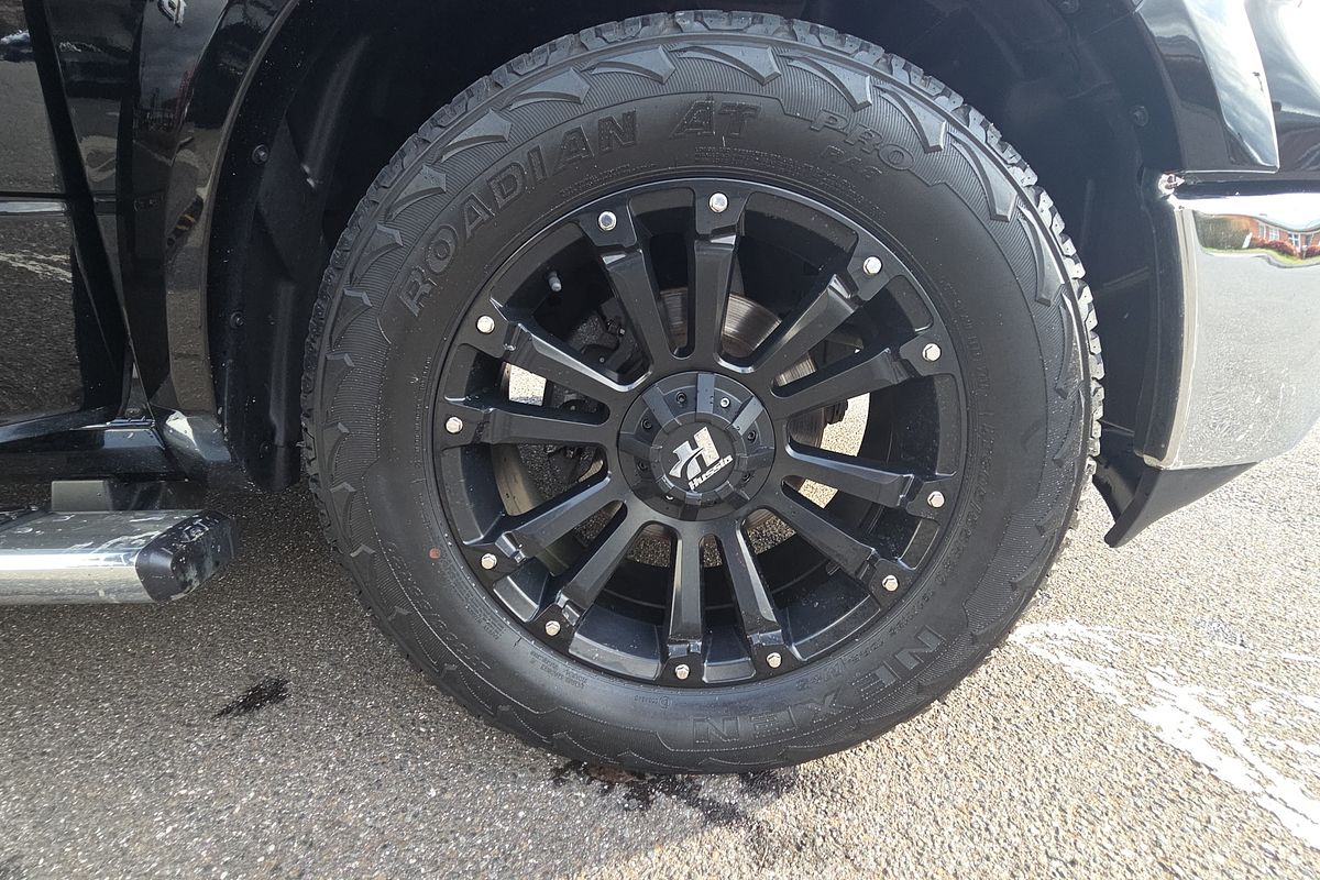 LARAMIE (4x4) FD3.2 W/RAMBOXES