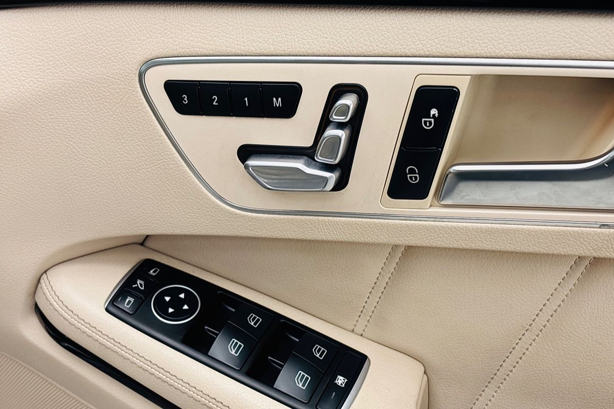 2015 Mercedes-benz E400 7 SP AUTOMATIC 4D SEDAN TV6