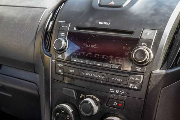 2015 Isuzu D-MAX SX