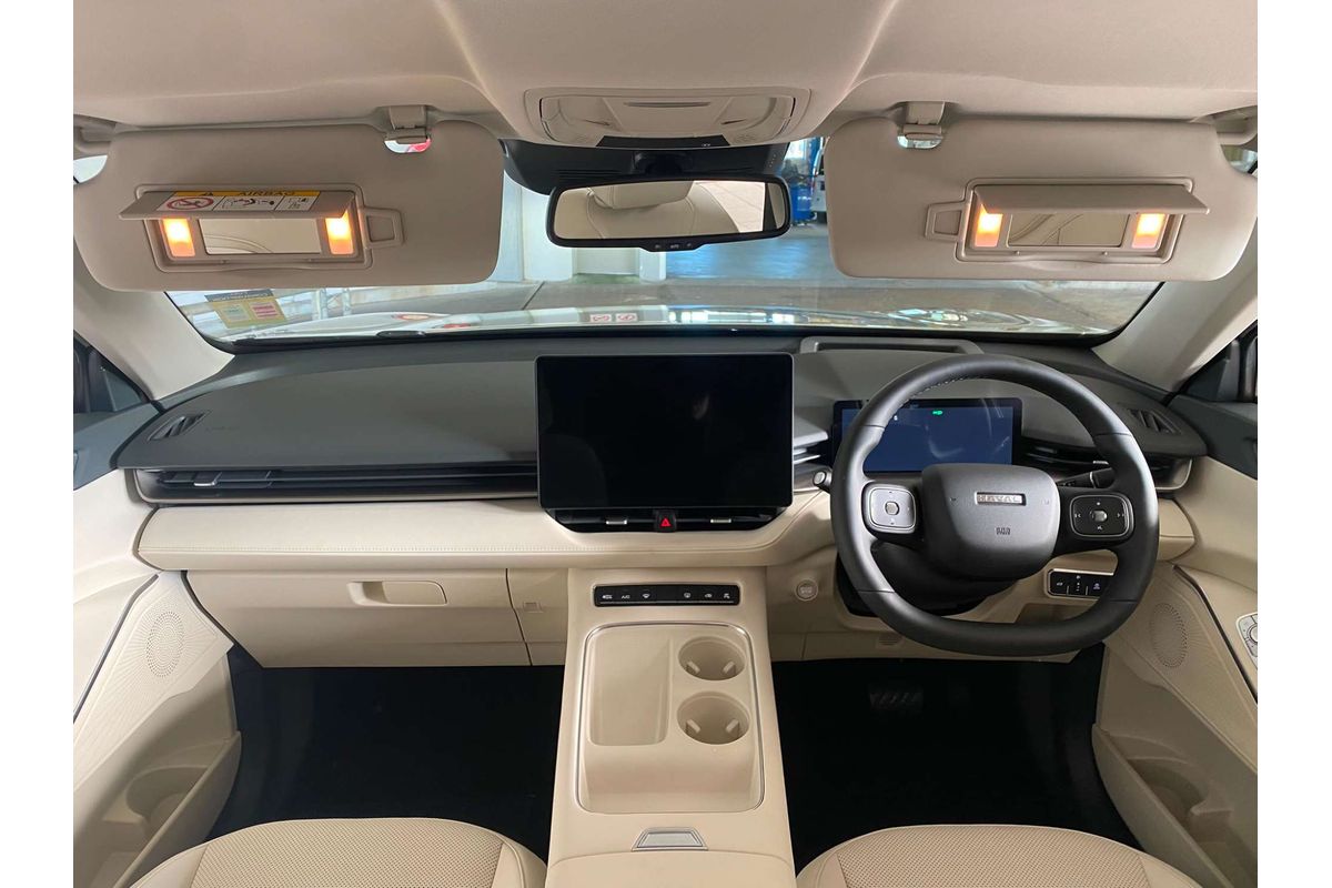 H6 Facelift Ult Auto Hybrid 4X4 AT1