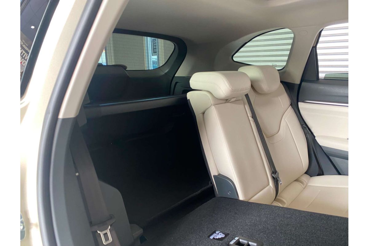 H6 Facelift Ult Auto Hybrid 4X4 AT1