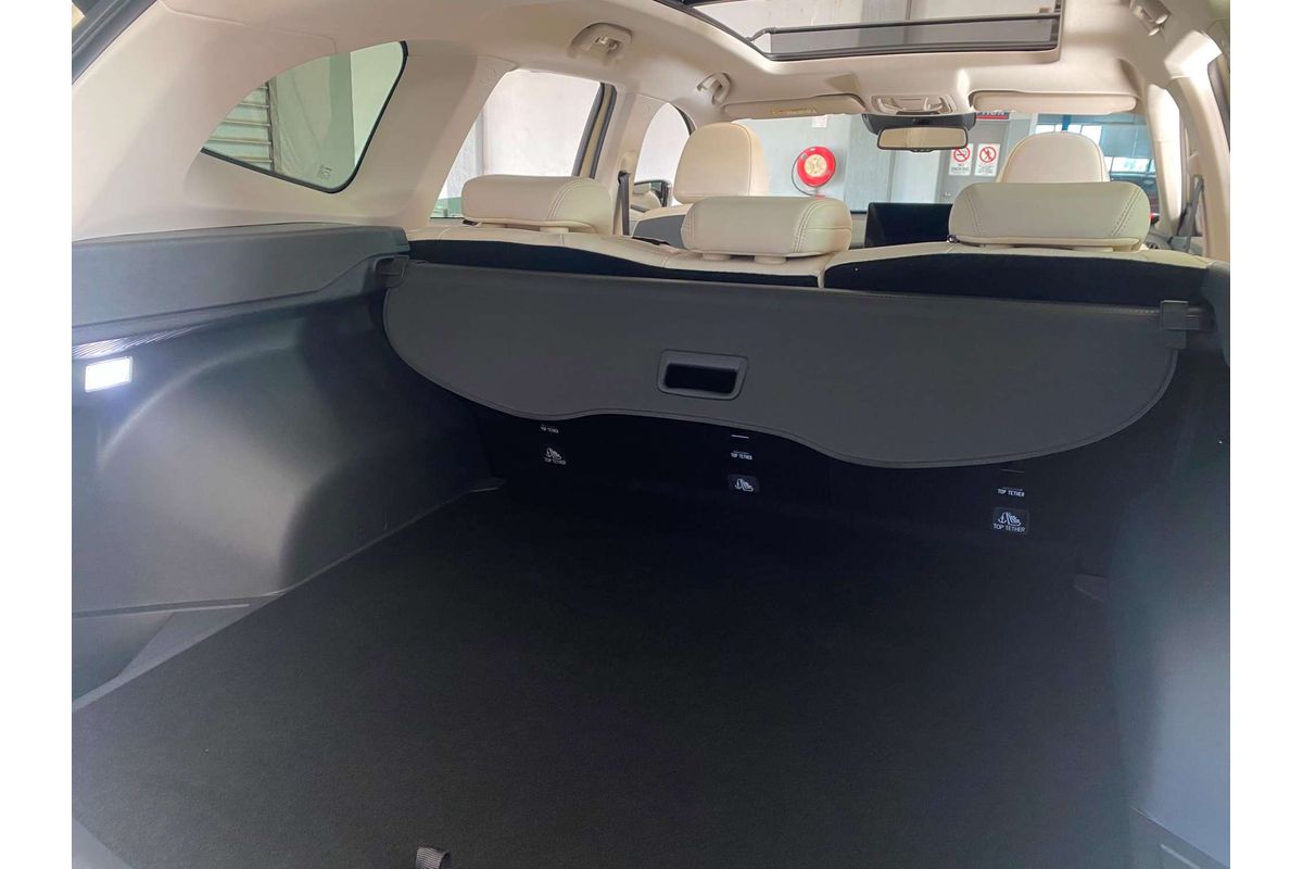 H6 Facelift Ult Auto Hybrid 4X4 AT1