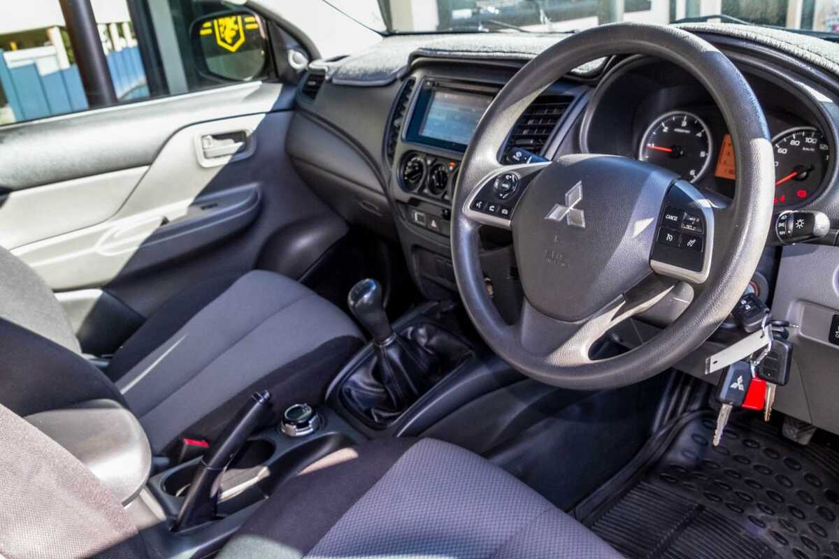 2017 Mitsubishi Triton GLS MQ 4X4