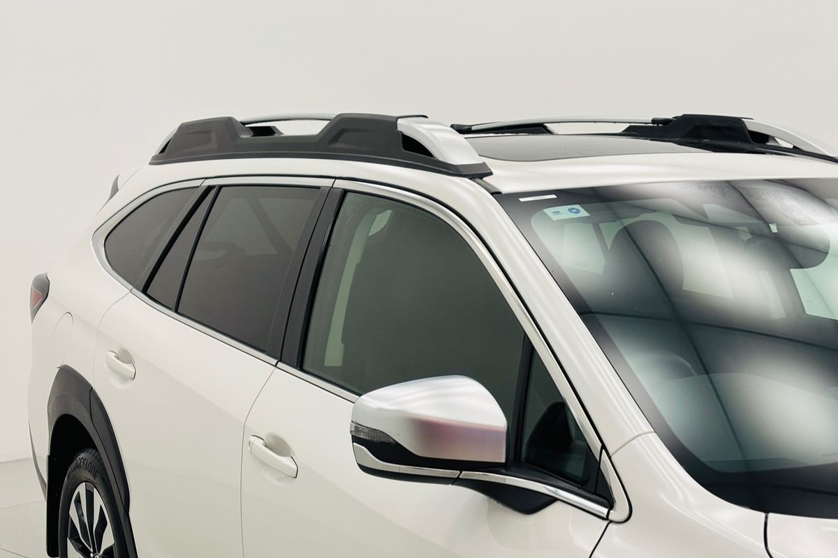 MY25 Subaru Outback Touring XT 