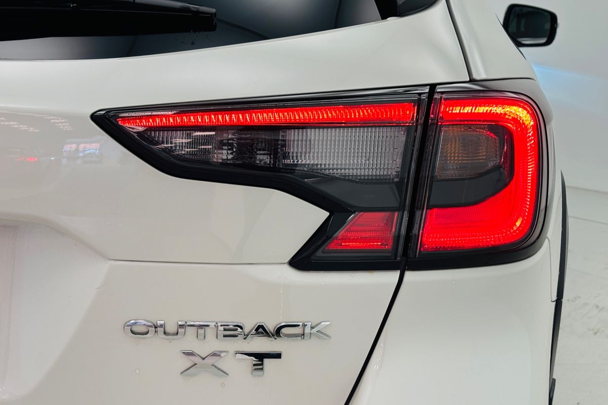 MY25 Subaru Outback Touring XT