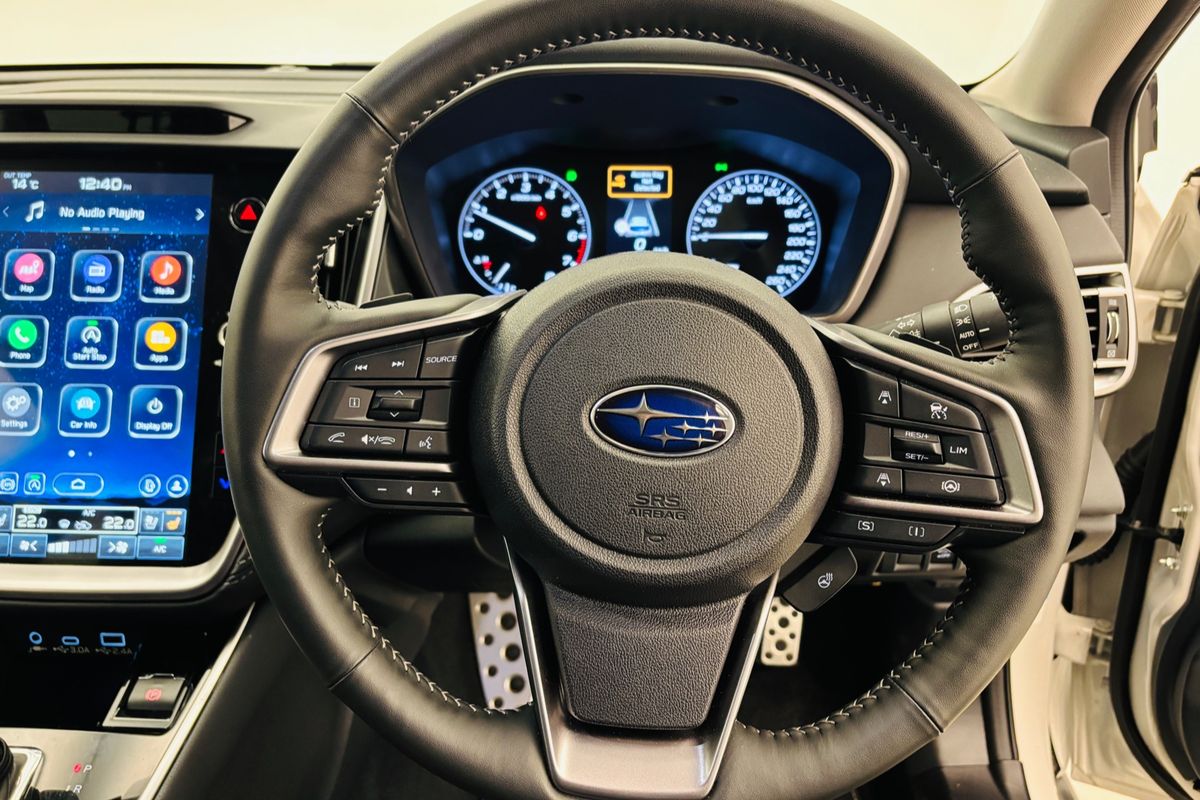 MY25 Subaru Outback Touring XT 