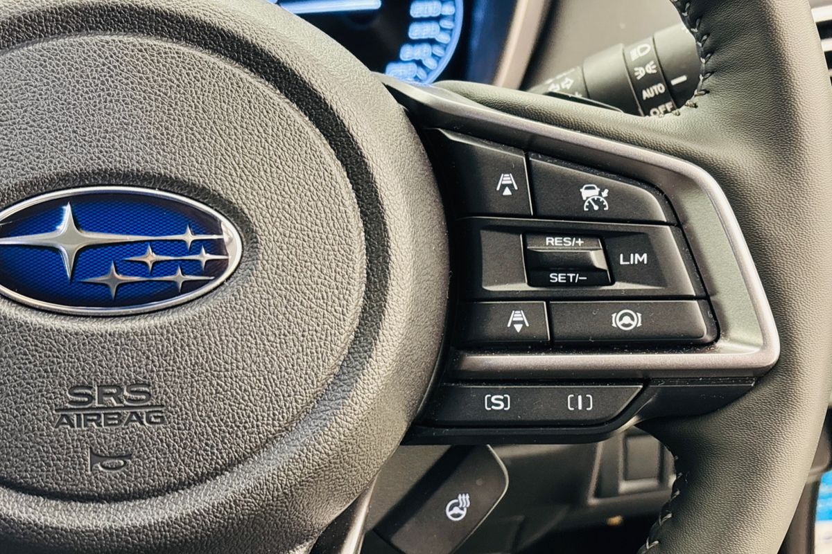 MY25 Subaru Outback Touring XT 