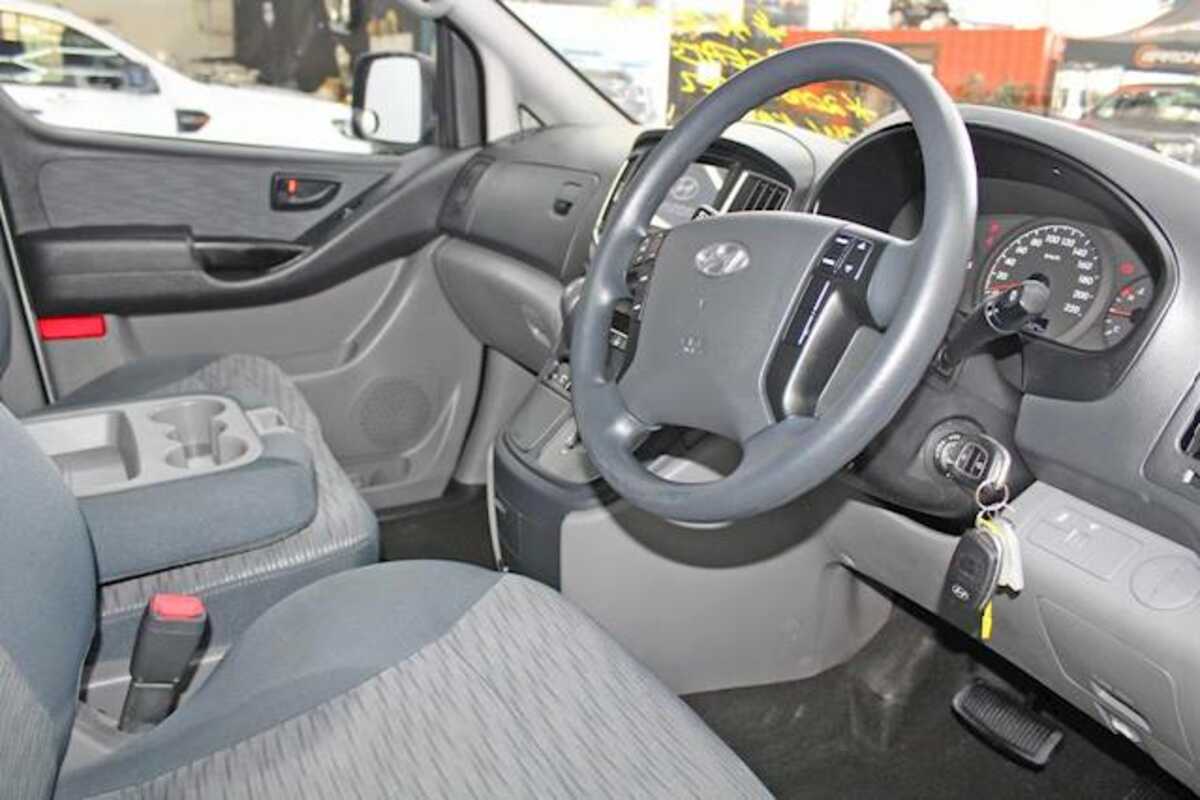2016 Hyundai iLoad  TQ3-V Series II
