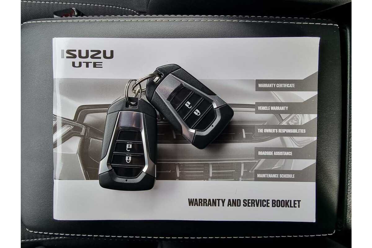 2022 Isuzu MU-X LS-M