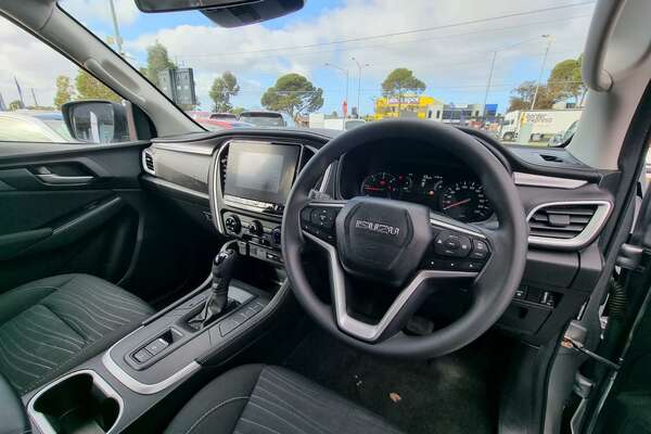 2022 Isuzu MU-X LS-M