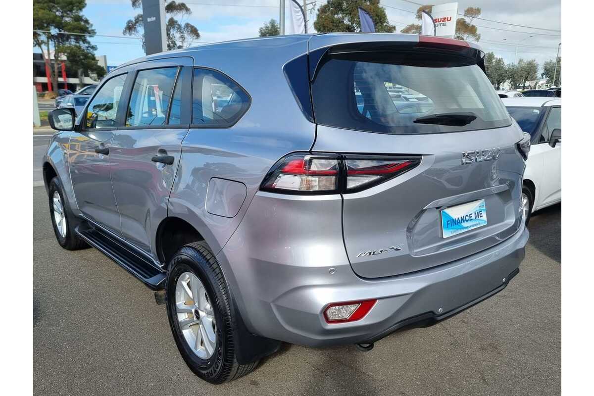 2022 Isuzu MU-X LS-M