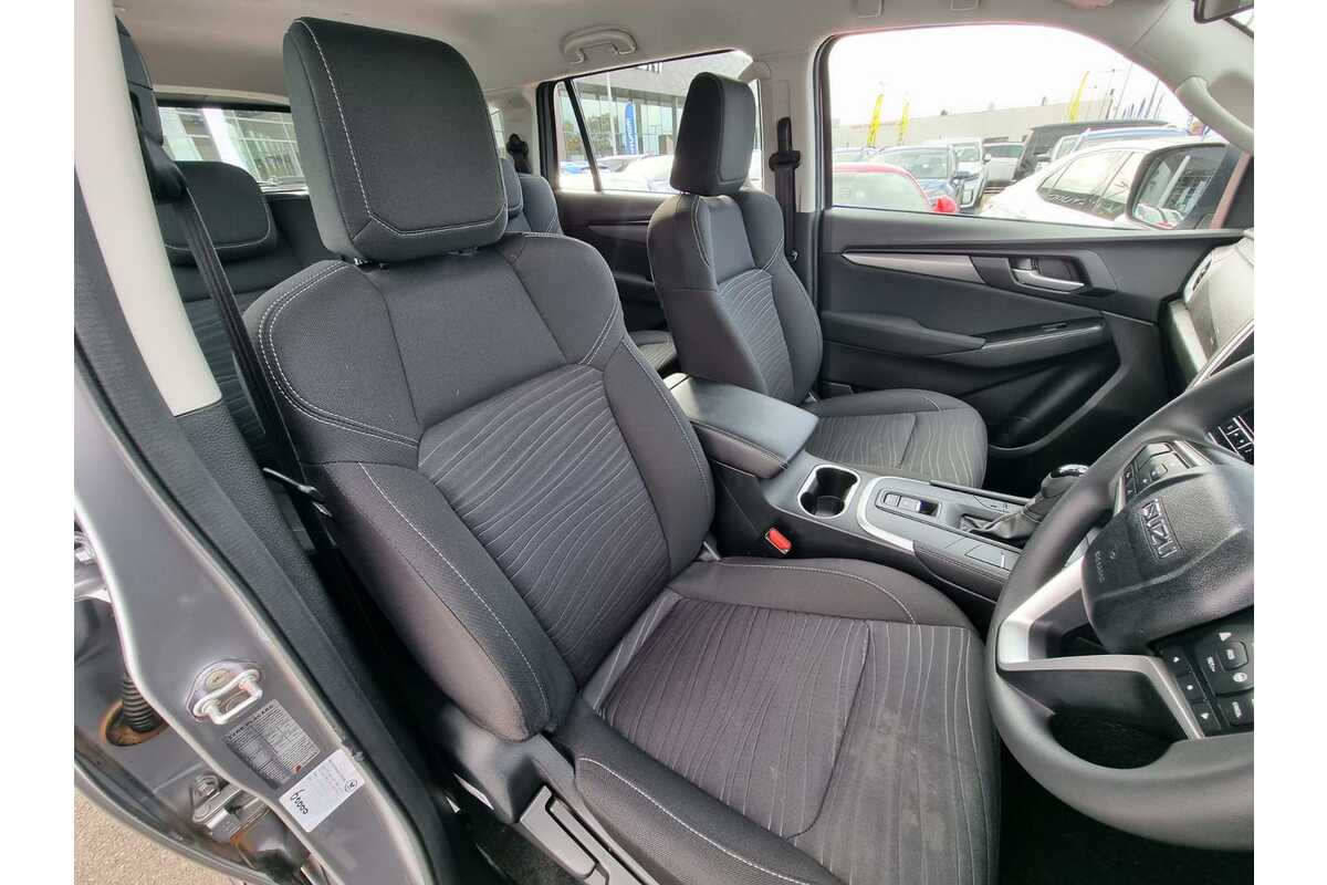 2022 Isuzu MU-X LS-M