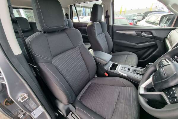 2022 Isuzu MU-X LS-M