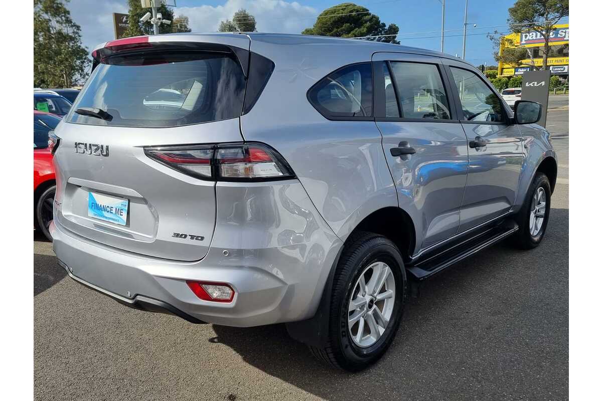 2022 Isuzu MU-X LS-M