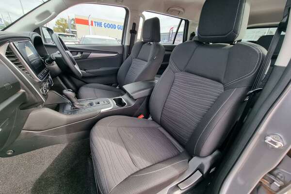 2022 Isuzu MU-X LS-M
