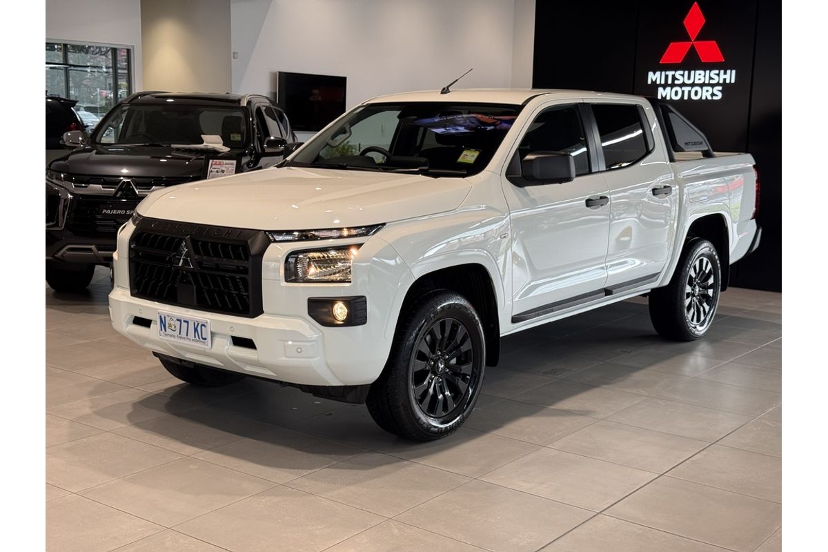 2025 Mitsubishi MV Triton GLX-R 2.4L D 6AT 4X4 DC PU 2025 Mitsubishi MV Triton GLX-R 2.4L D 6AT 4X4 DC PU