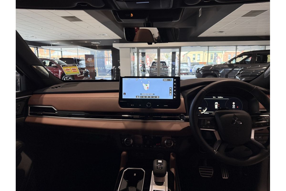2025 Mitsubishi ZM Outlander EXCEED TOURER 2.4L PHEV 5ST