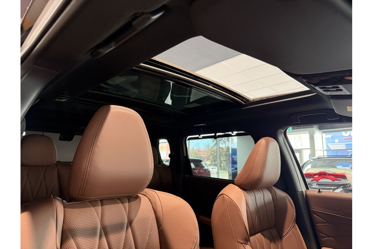 2025 Mitsubishi ZM Outlander EXCEED TOURER 2.4L PHEV 5ST