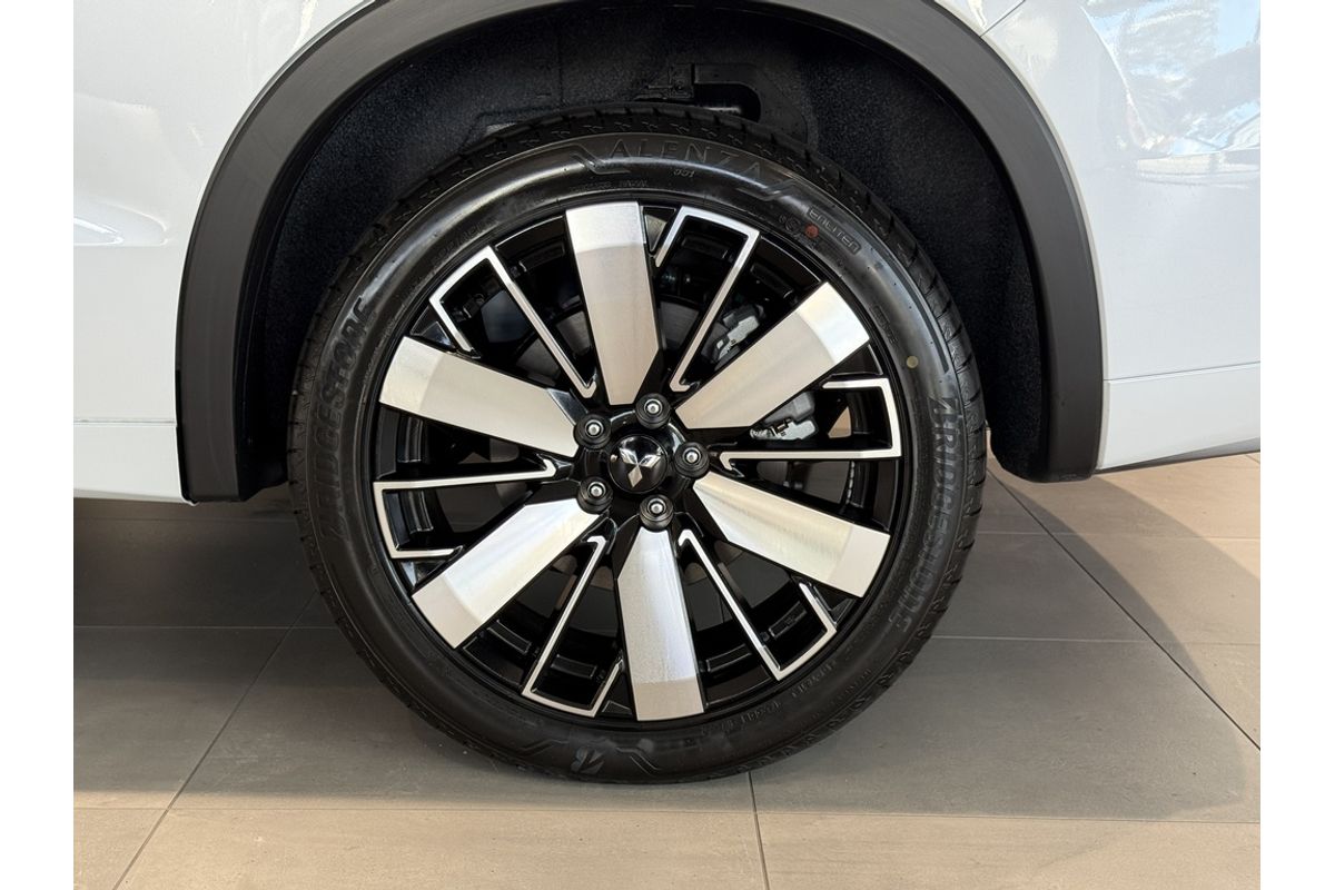 2025 Mitsubishi ZM Outlander EXCEED TOURER 2.4L PHEV 5ST