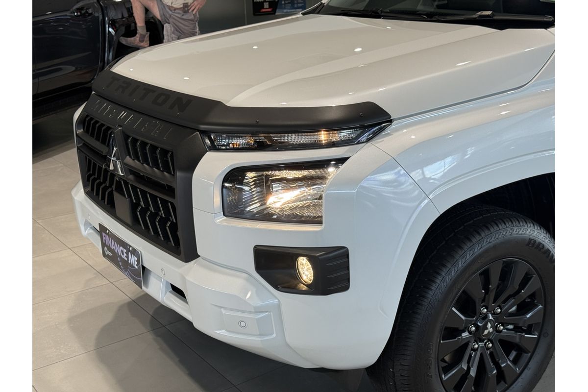 2025 Mitsubishi MV Triton GLX-R 2.4L D 6AT 4X4 DC PU