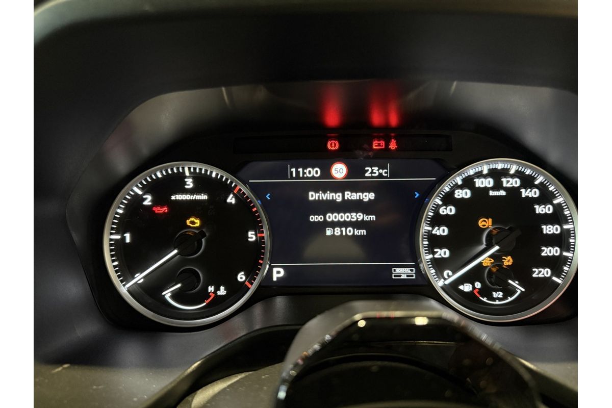 2025 Mitsubishi MV Triton GLX-R 2.4L D 6AT 4X4 DC PU