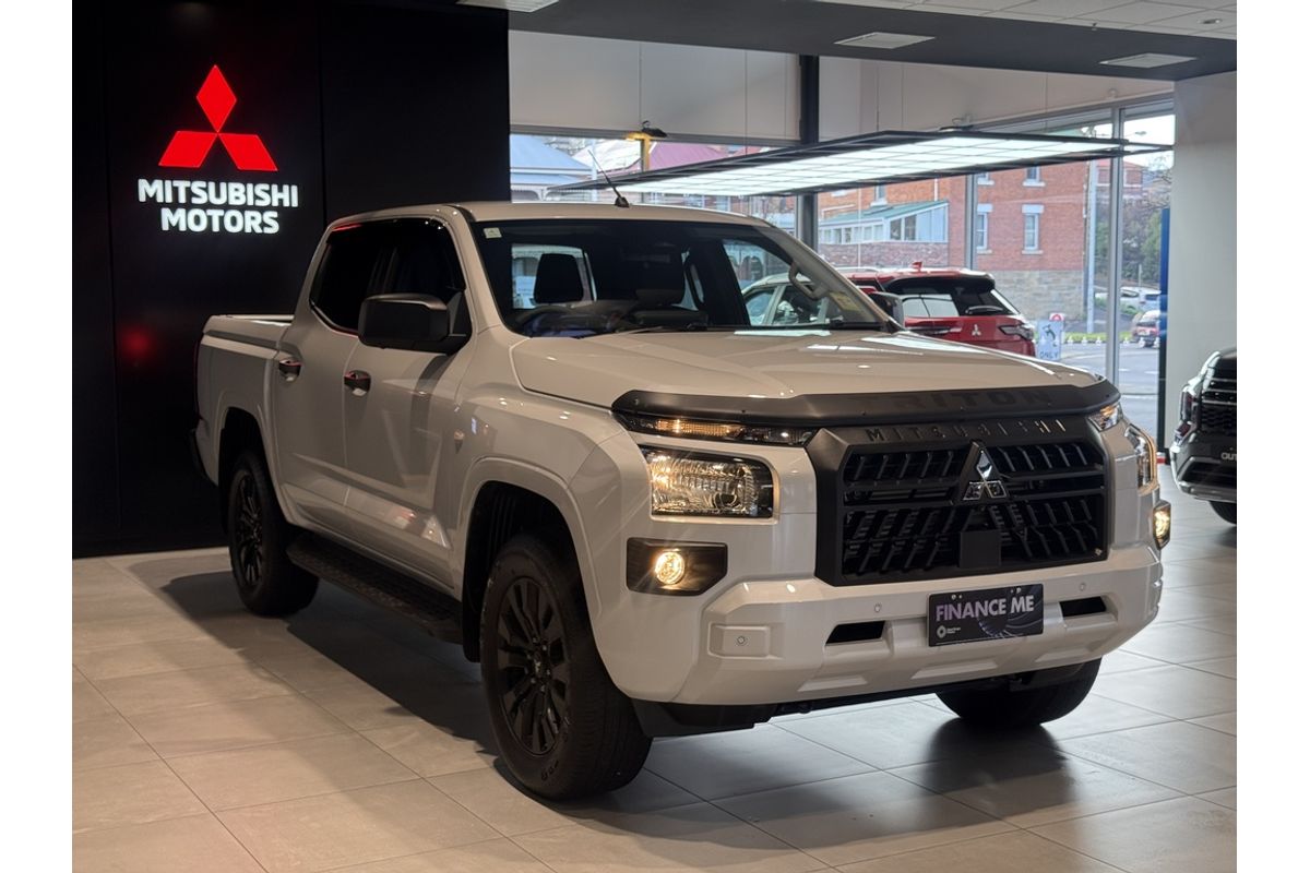 2025 Mitsubishi MV Triton GLX-R 2.4L D 6AT 4X4 DC PU