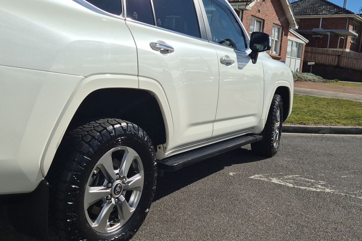 Wagon Sahara 3.3L Diesel Automatic