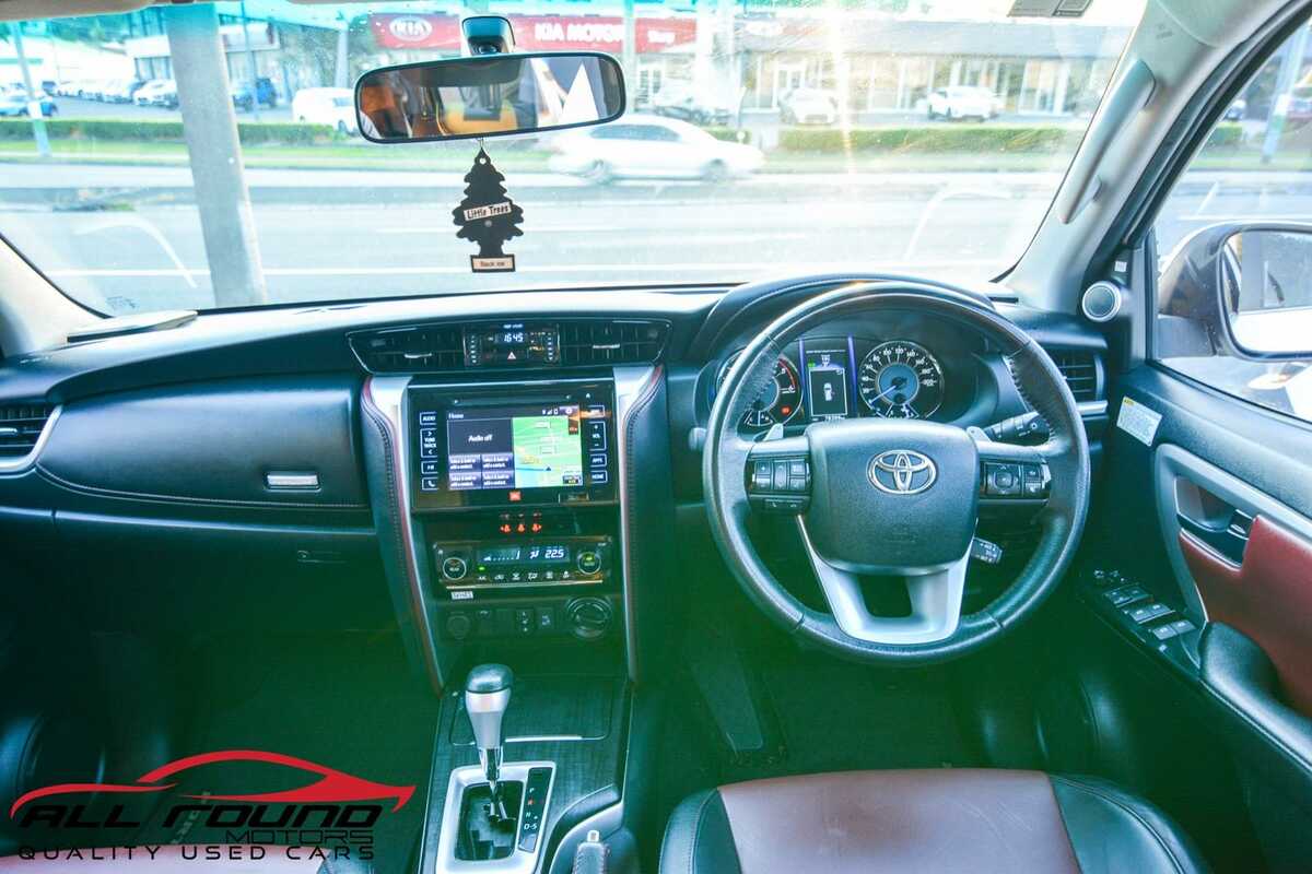 2019 Toyota FORTUNER CRUSADE GUN156R