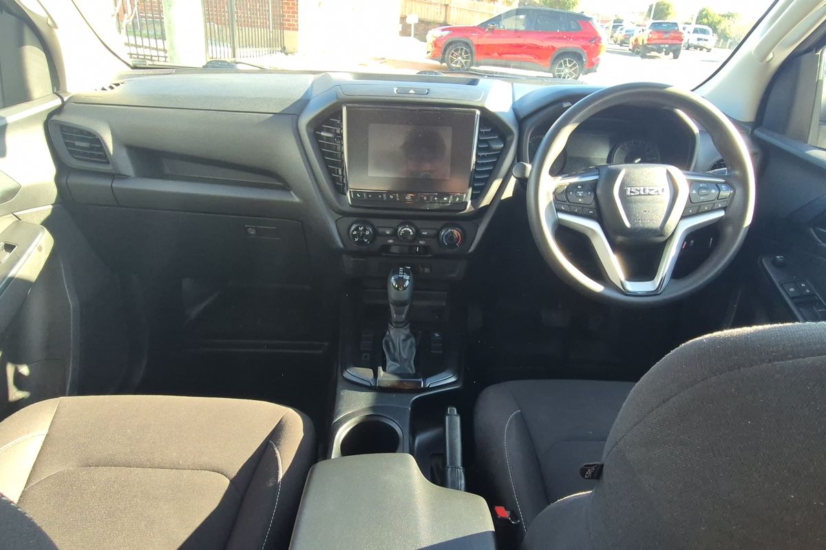 2021 Isuzu D-Max 4X2 Crew Cab Chassis SX Automatic (TOR0010)