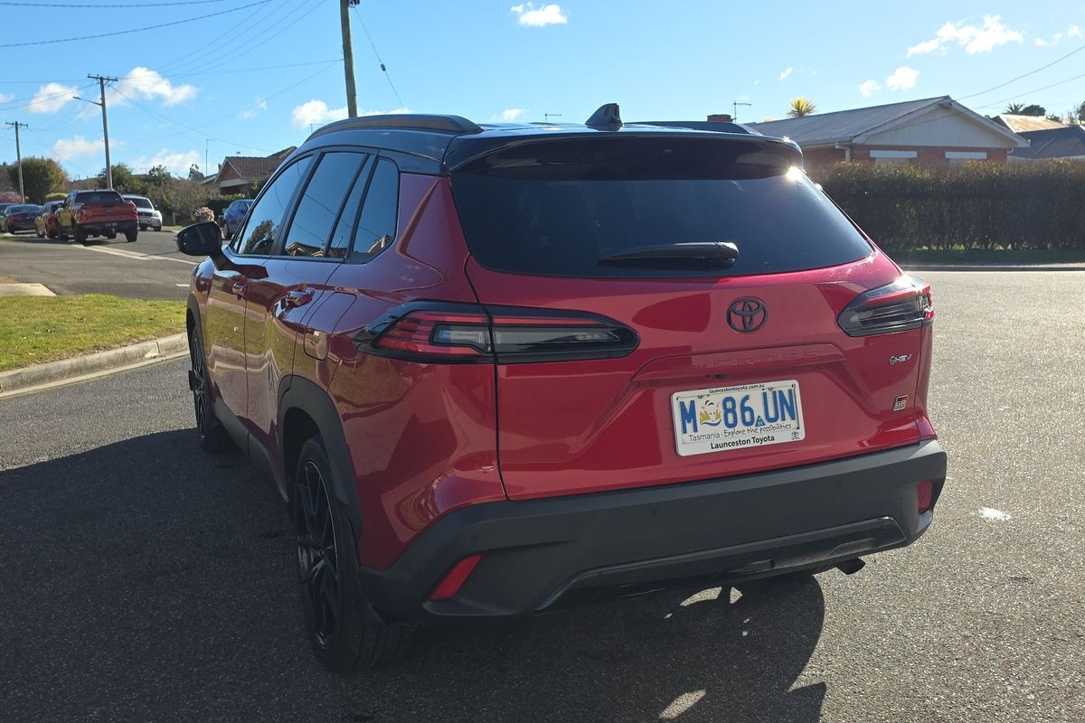 GR-S HV AWD 2.0L Auto CVT SUV